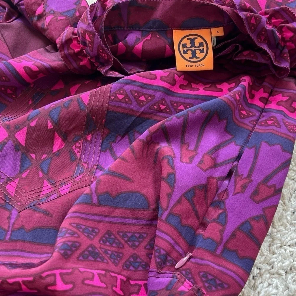 Tory Burch Silk Geometric Print Ruffle High V Neck 3/4 Tunic Blouse Top Sz 4